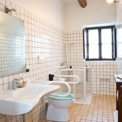 bagno-camera-mela-667x1000
