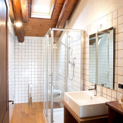 bagno-camera-pera-667x1000