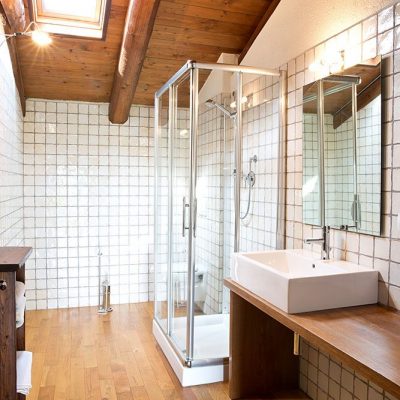 bagno-camera-pesca-667x1000